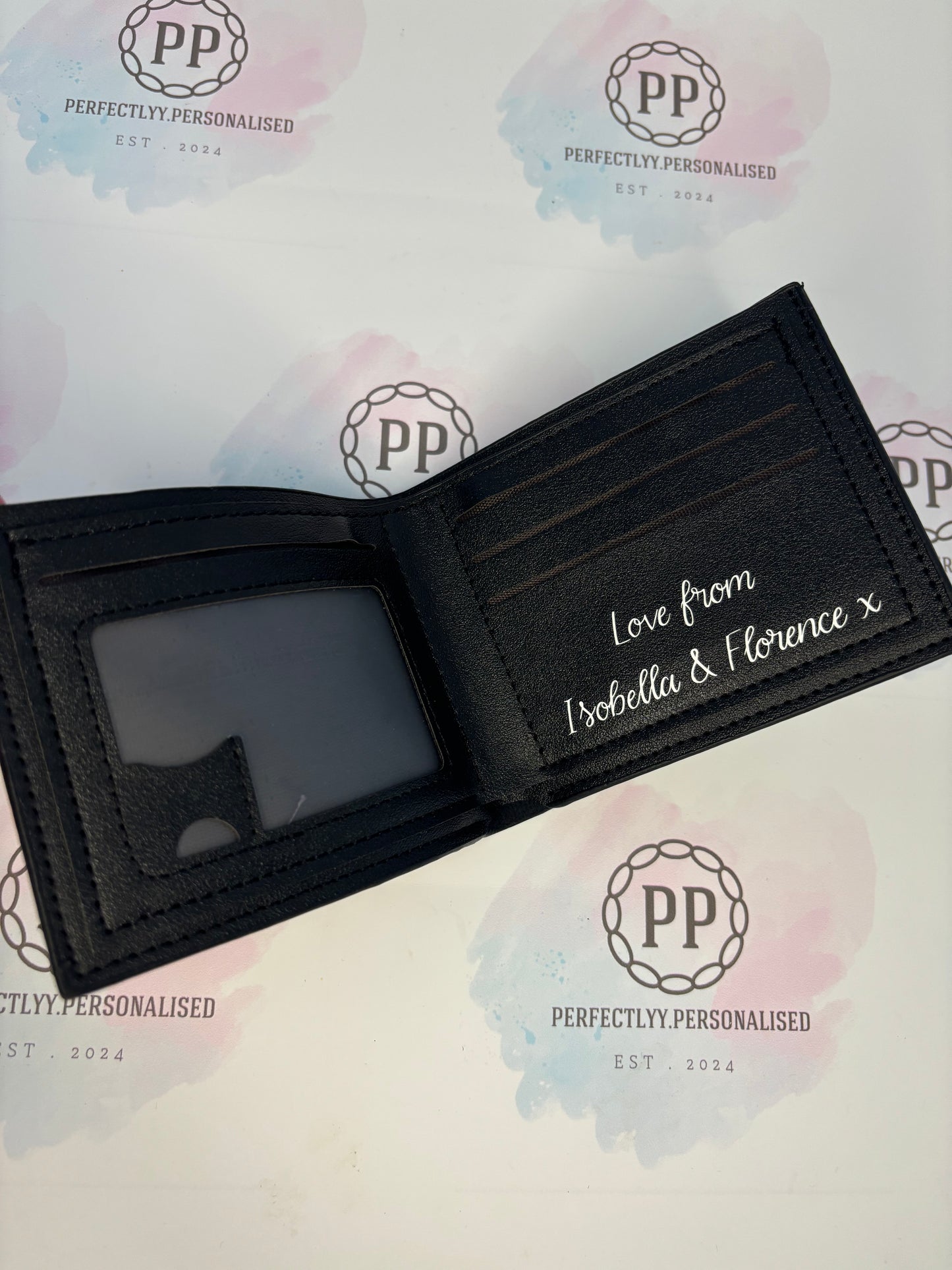 men’s black wallet (read descriptions)